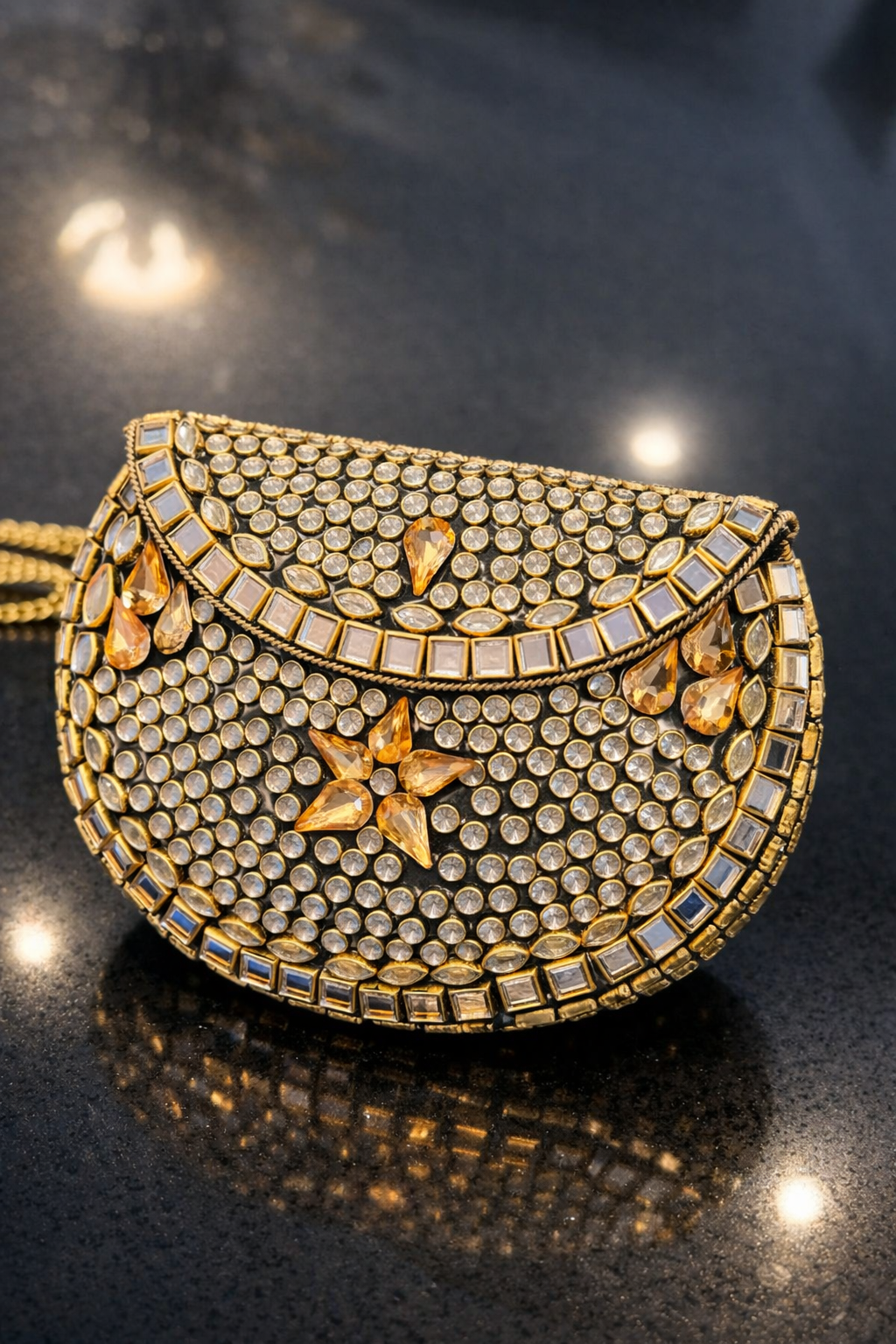 Aurora Royale Crystal Clutch_135