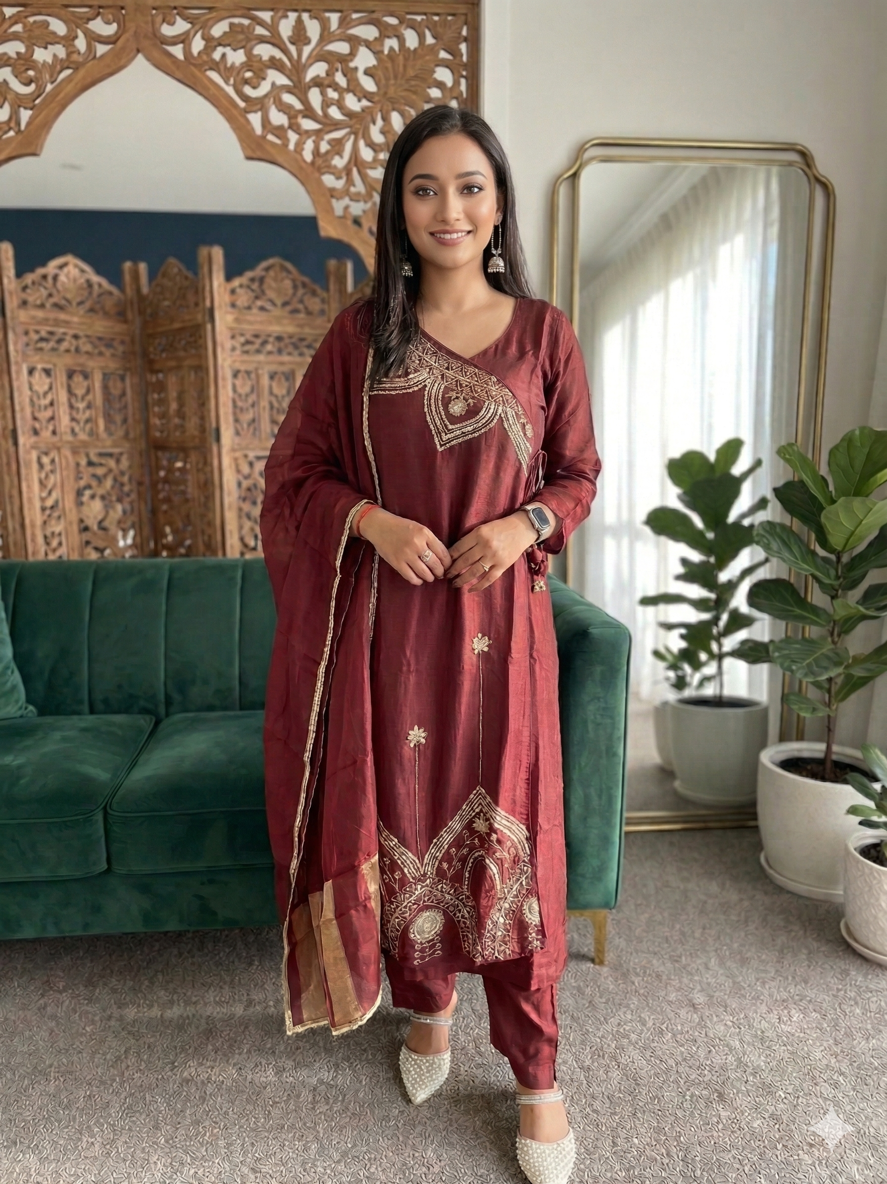 Maroon Angrakha Zardozi Suit_087