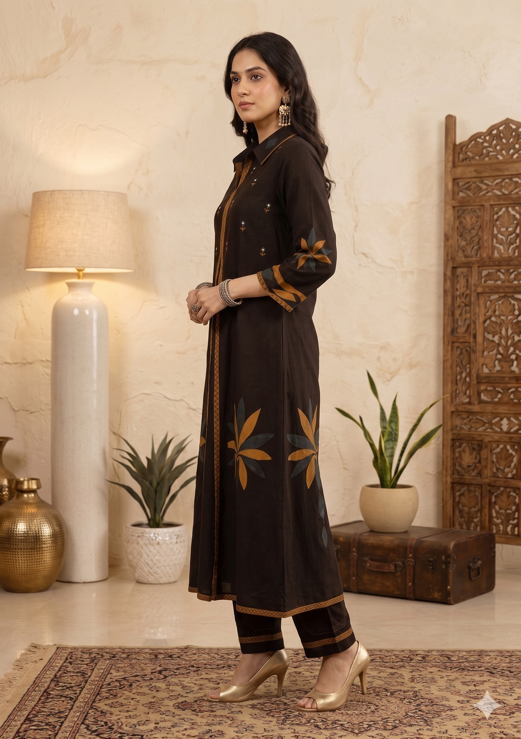 Black Placement Print 2PC Set with Original Mirror Work_091