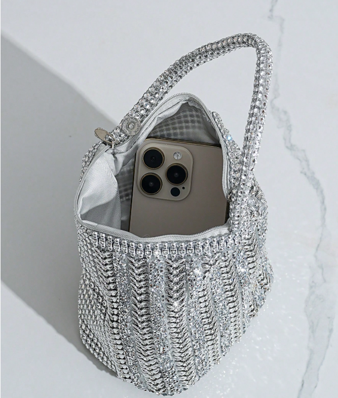 Silver Crystal Decorated Women’s Potli Bag_077