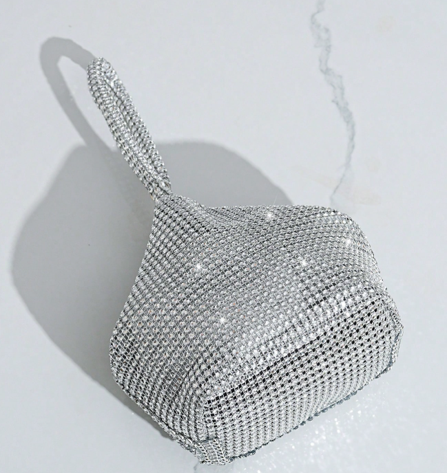 Silver Crystal Decorated Women’s Potli Bag_077